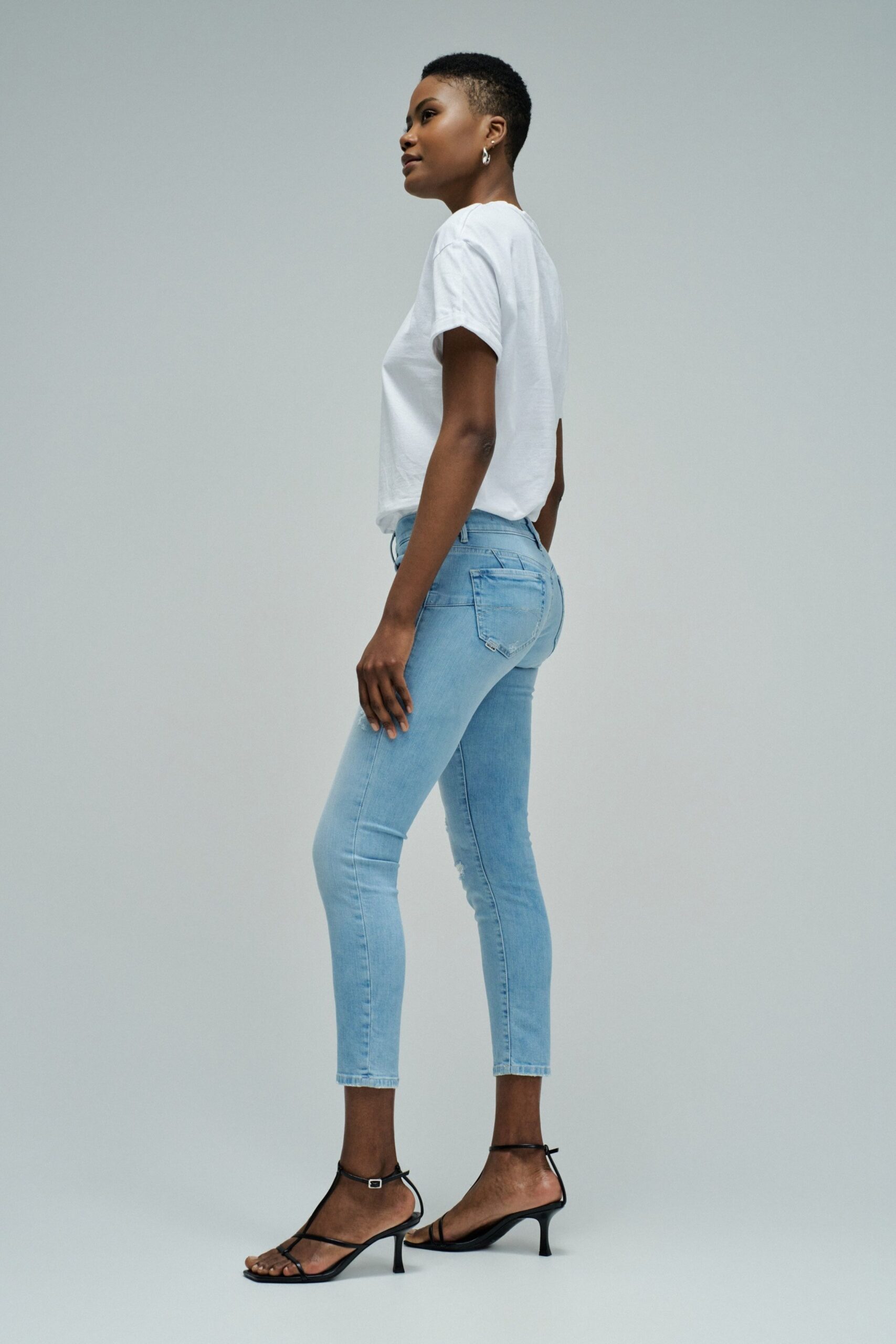 JEAN WONDER PUSH UP CROPPED SKINNY – Image 6